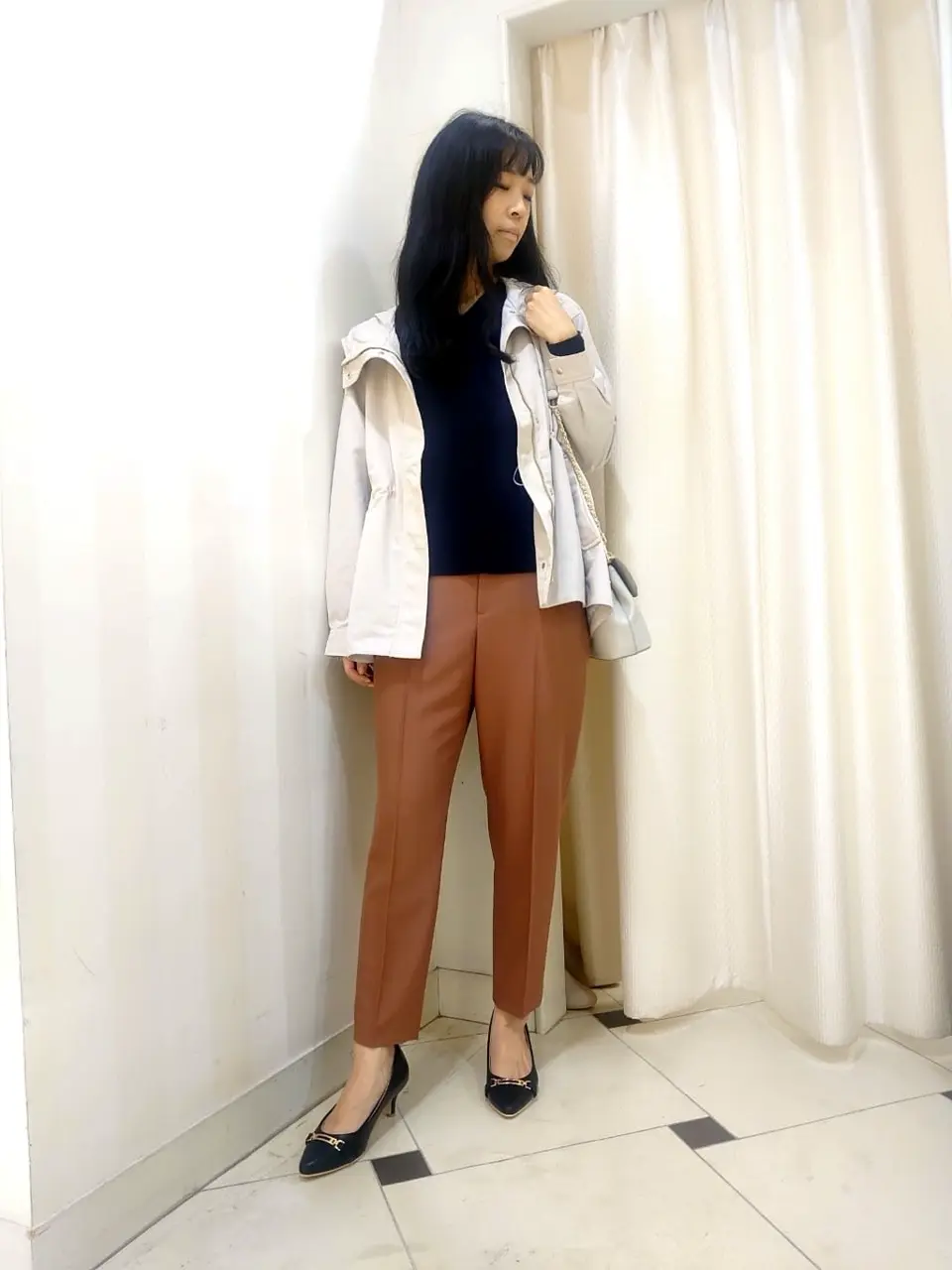 ANY SIS スタッフ コーディネート画像