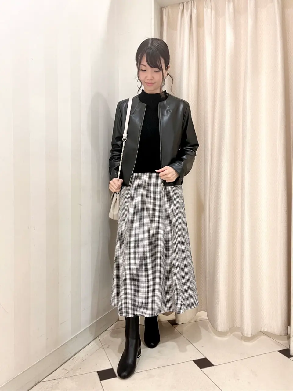  金井 コーディネート画像