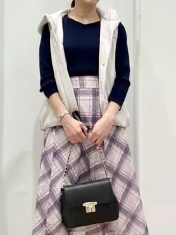 ANY SIS スタッフ コーディネート画像