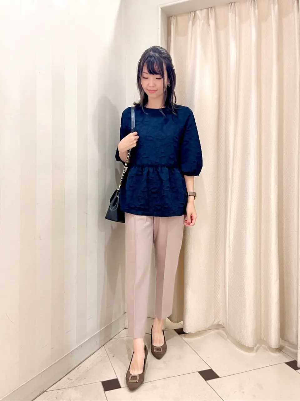 ANY SIS 金井 コーディネート画像