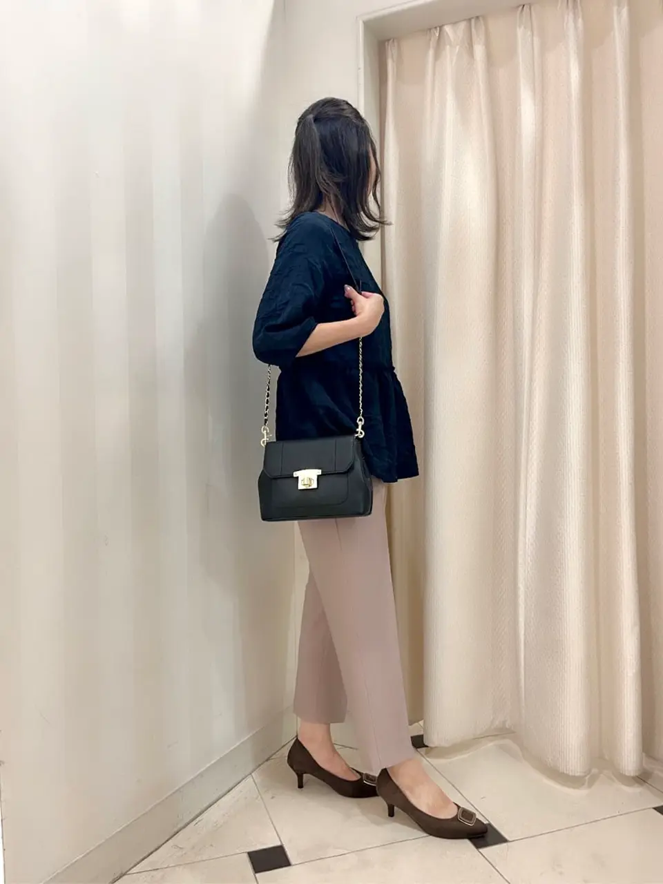 ANY SIS 金井 コーディネート画像