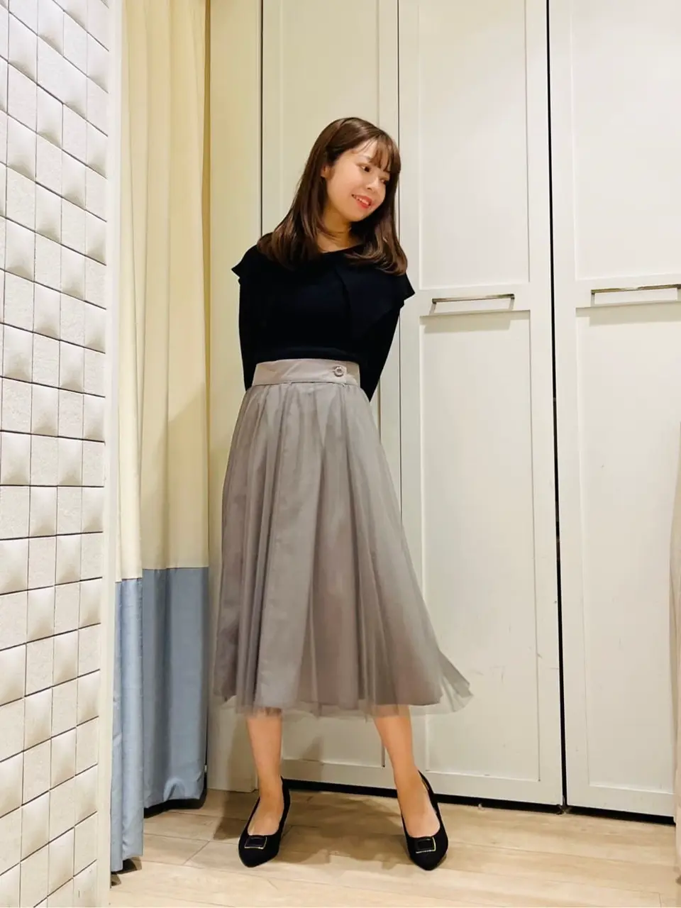 ANY SIS スタッフ コーディネート画像