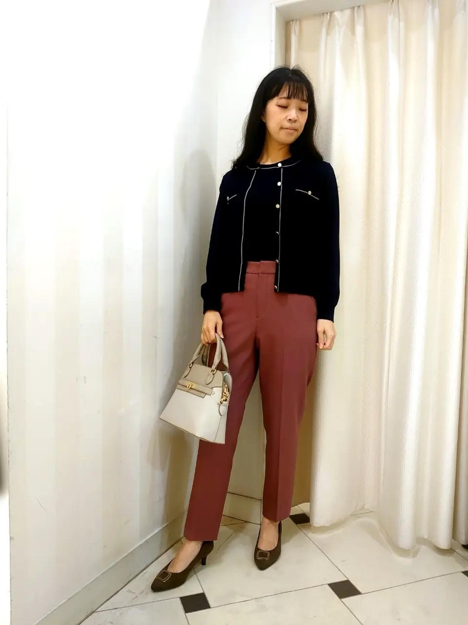 ANY SIS スタッフ コーディネート画像