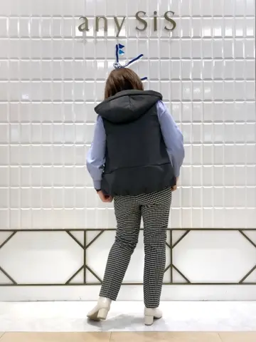 ANY SIS 中山 コーディネート画像