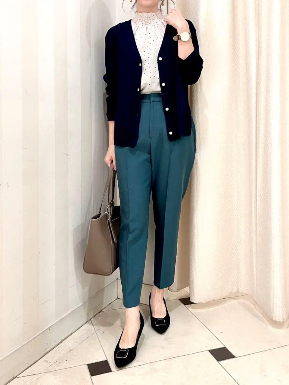 ANY SIS 金井 コーディネート画像