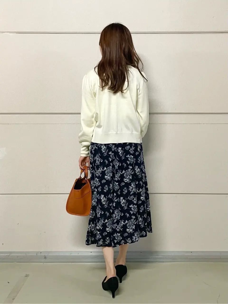 ANY SIS みぃ コーディネート画像