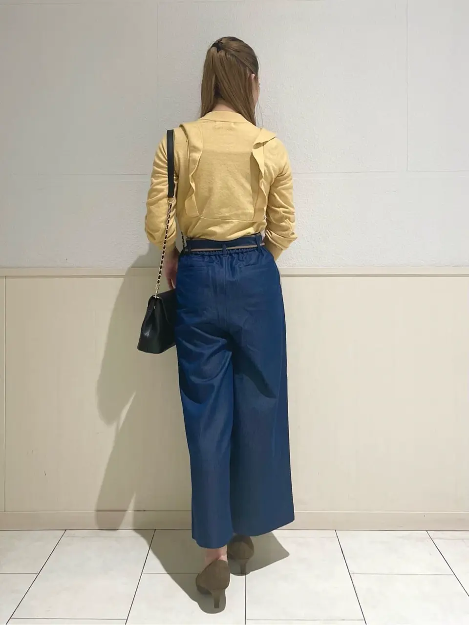 ANY SIS 土居 コーディネート画像