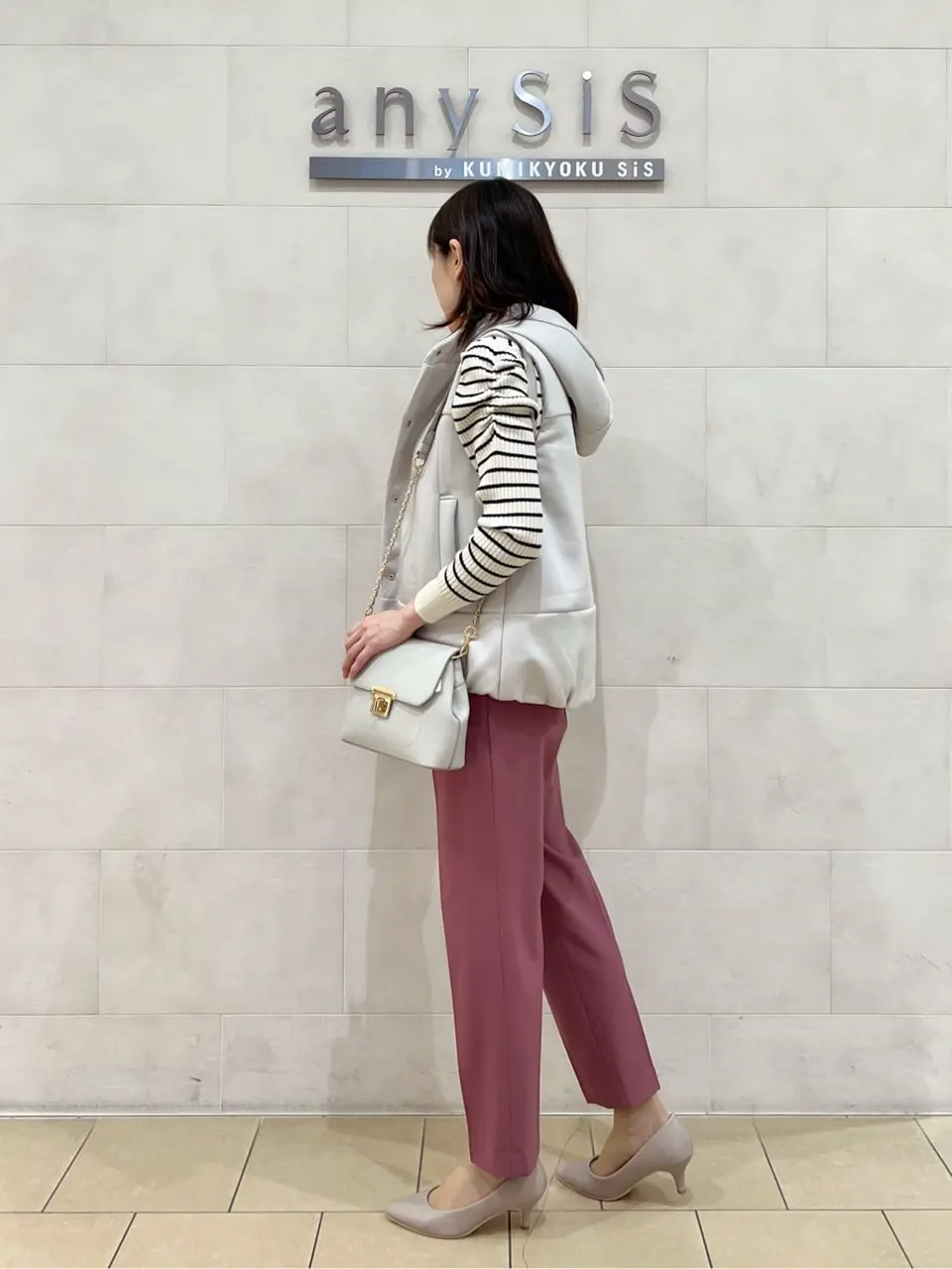 ANY SIS 髙橋 コーディネート画像