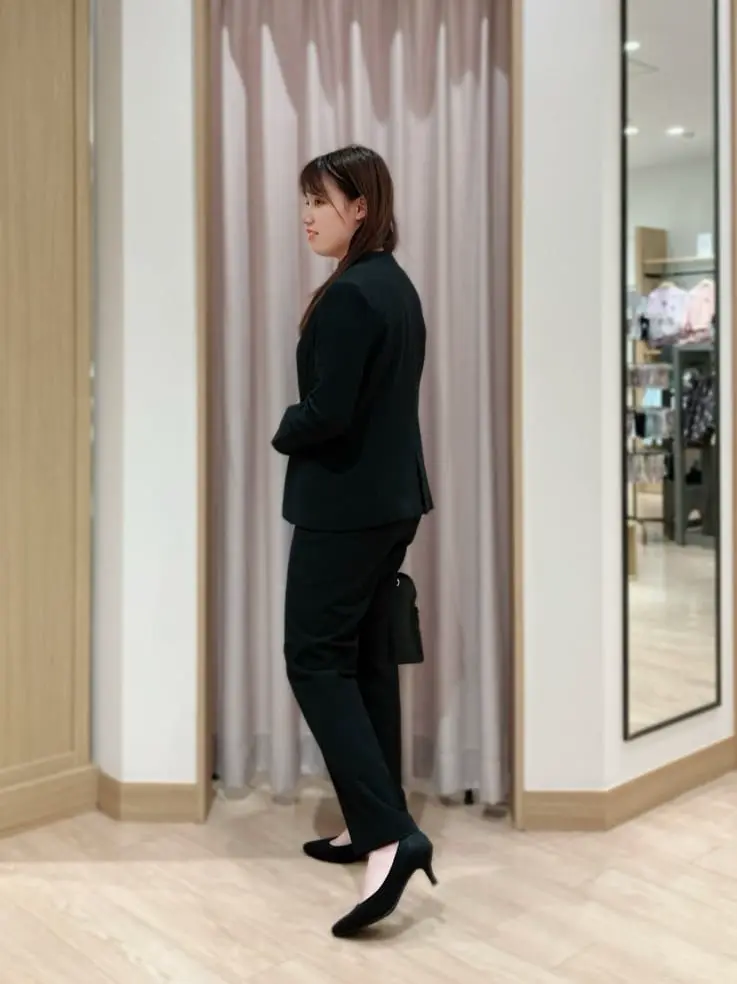 ANY SIS 濱口 コーディネート画像