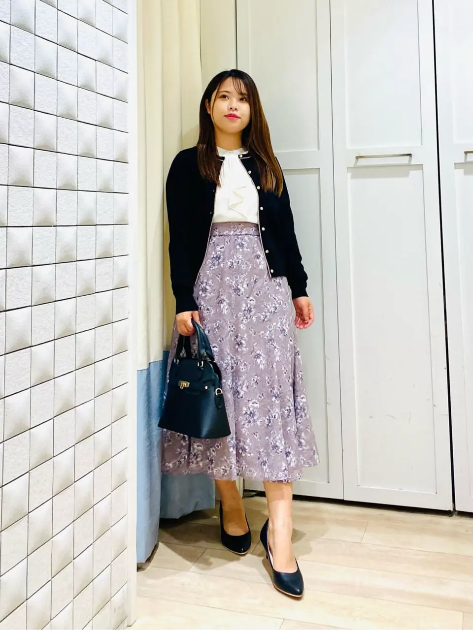 ANY SIS スタッフ コーディネート画像