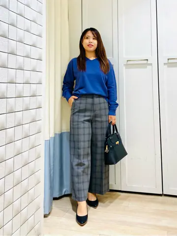 ANY SIS スタッフ コーディネート画像