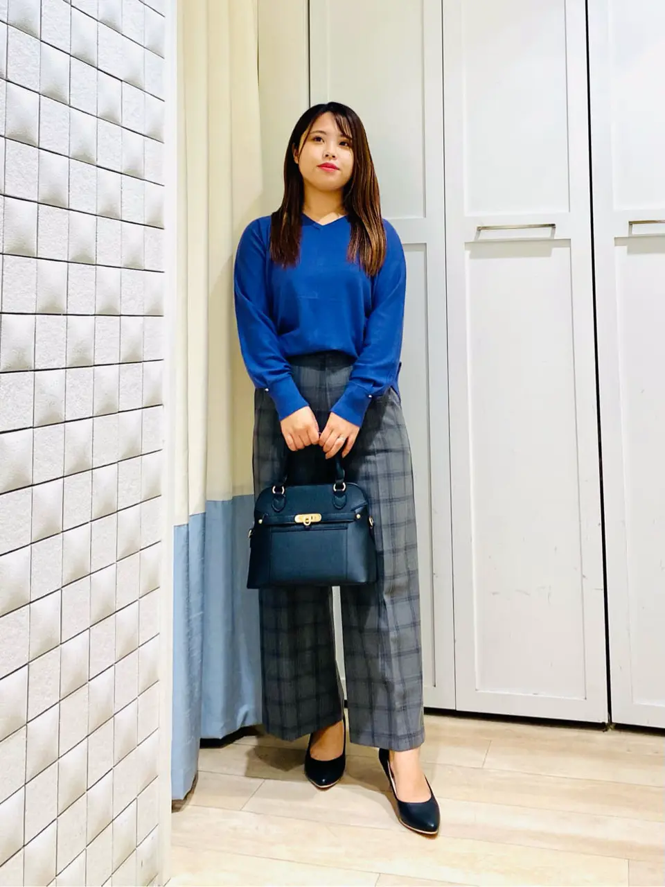 ANY SIS スタッフ コーディネート画像