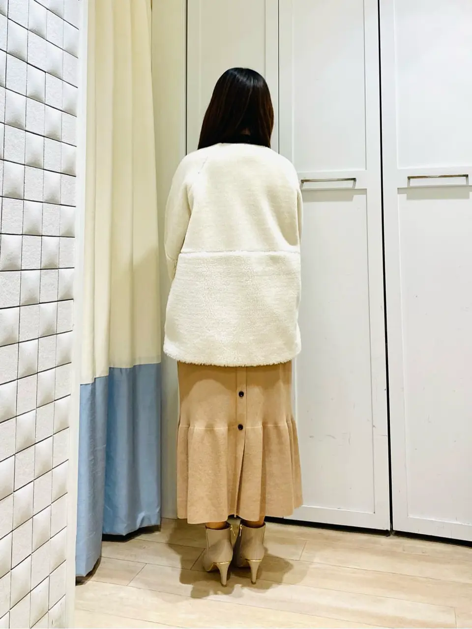 ANY SIS スタッフ コーディネート画像