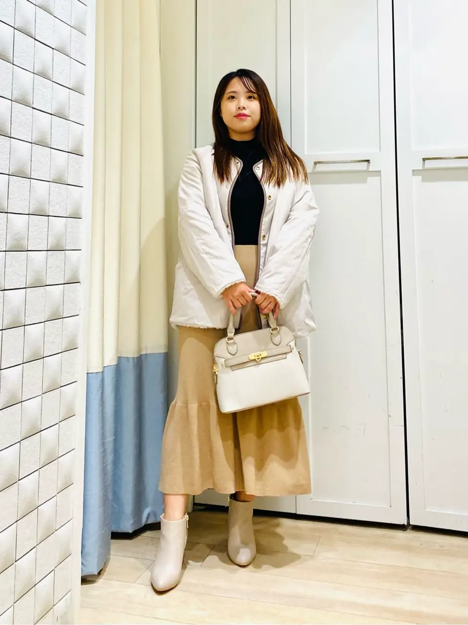 ANY SIS スタッフ コーディネート画像