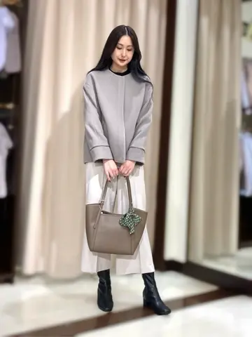 ANY SIS STAFF コーディネート画像