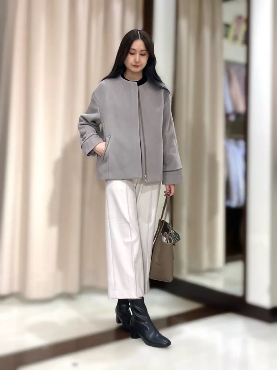 ANY SIS STAFF コーディネート画像