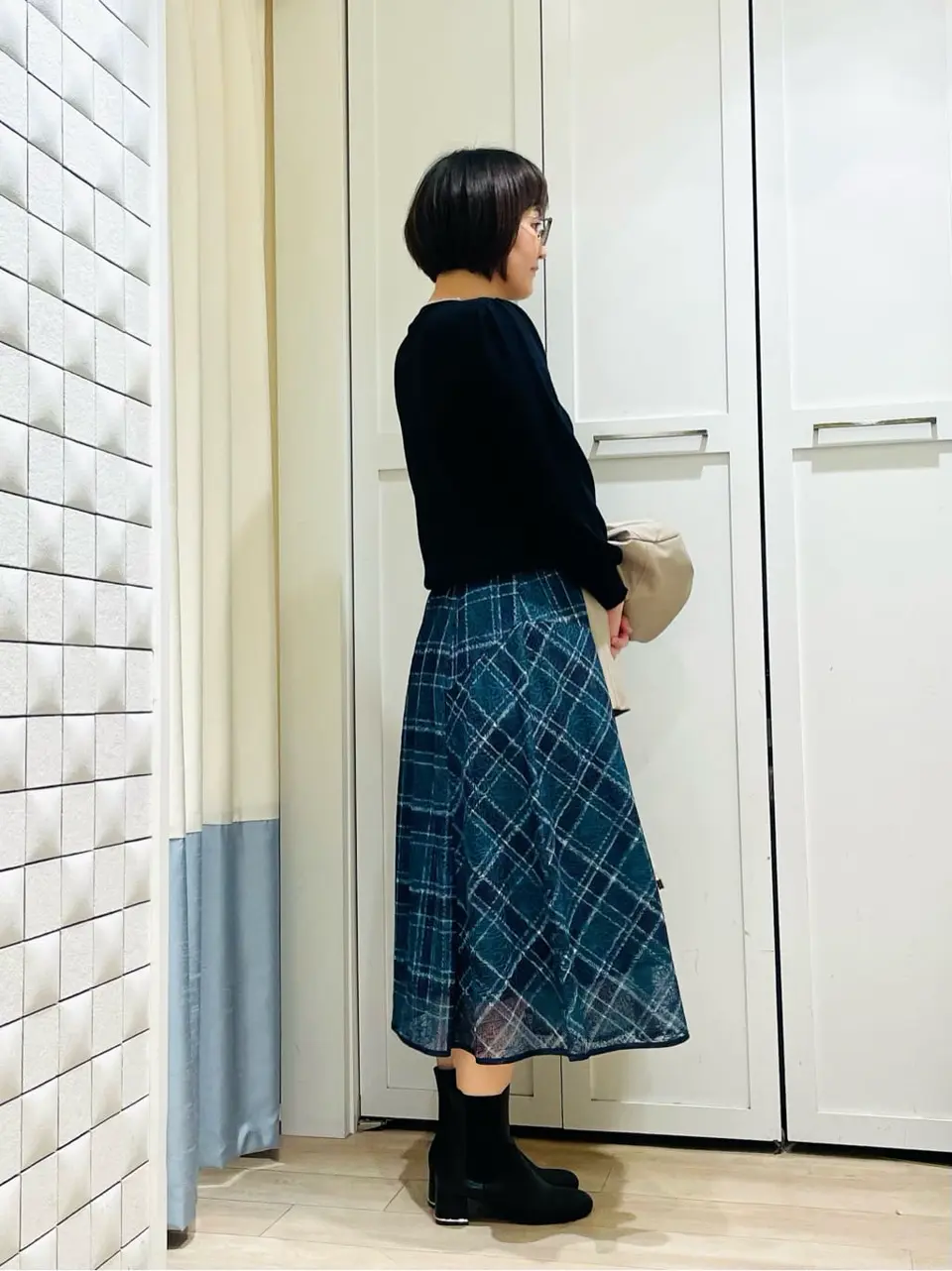 ANY SIS スタッフ コーディネート画像