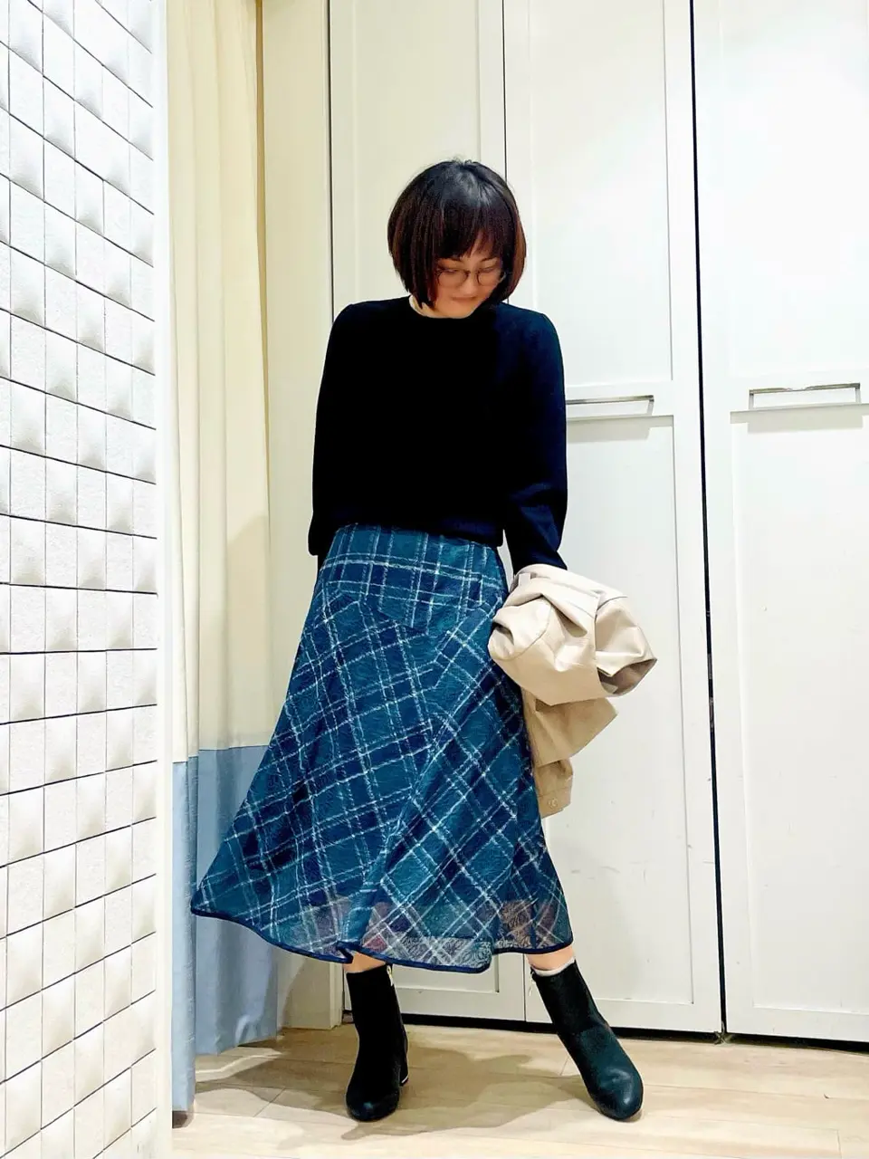 ANY SIS スタッフ コーディネート画像