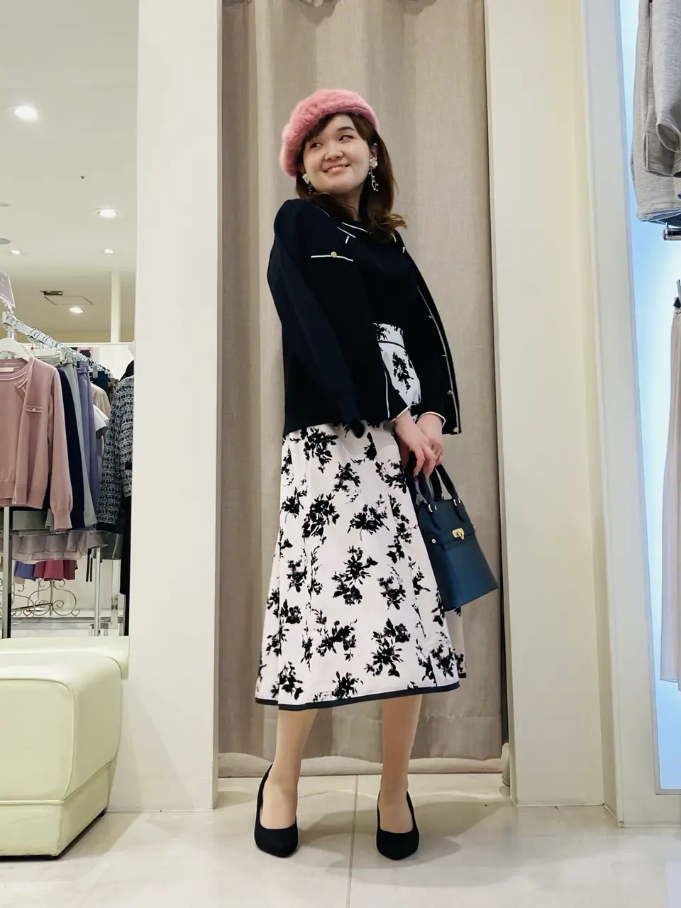 ANY SIS 川根　彩 コーディネート画像