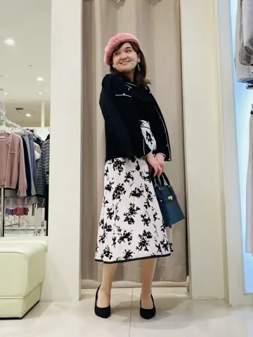 ANY SIS 川根　彩 コーディネート画像