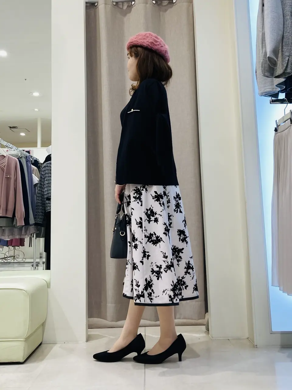 ANY SIS 川根　彩 コーディネート画像