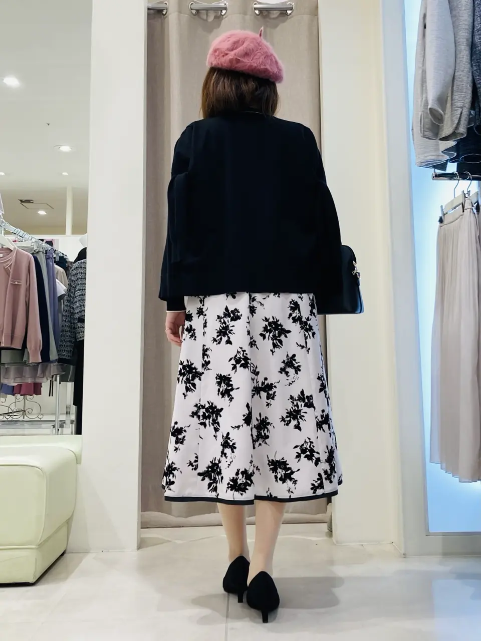 ANY SIS 川根　彩 コーディネート画像