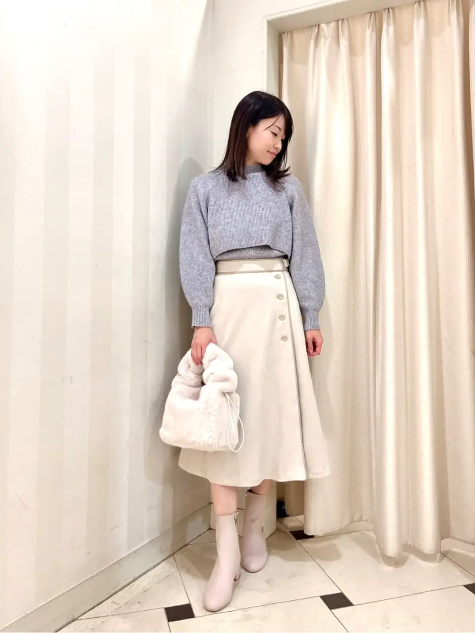 ANY SIS 金井 コーディネート画像