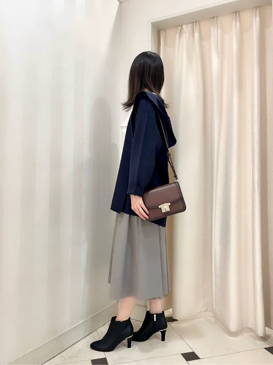 ANY SIS 金井 コーディネート画像