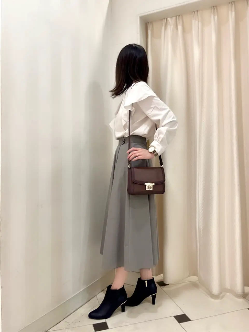 ANY SIS 金井 コーディネート画像