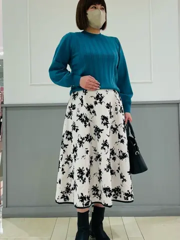 ANY SIS 堀部 コーディネート画像