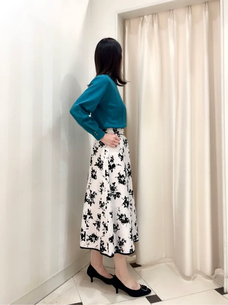 ANY SIS 金井 コーディネート画像