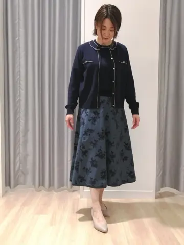 ANY SIS N コーディネート画像