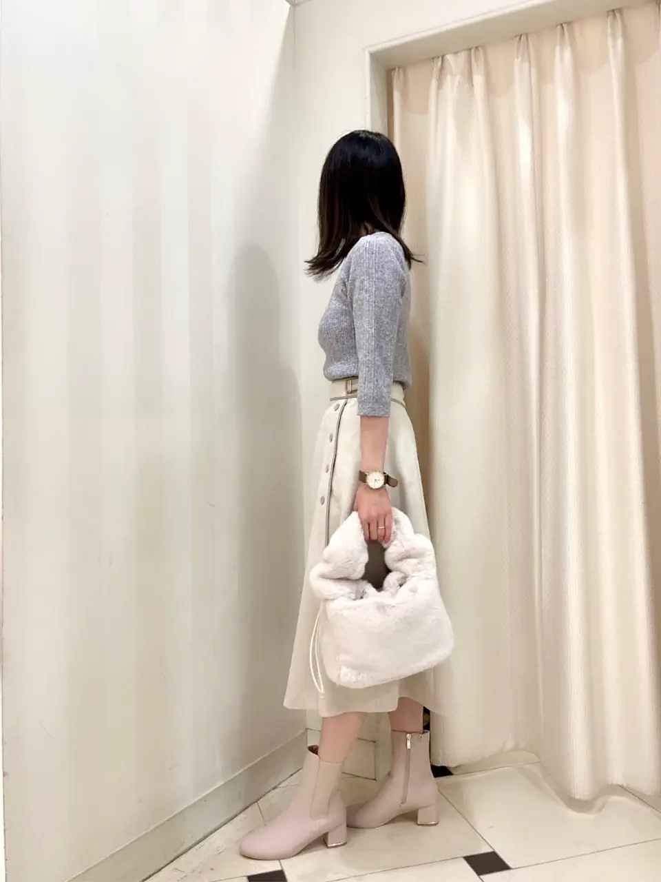 ANY SIS 金井 コーディネート画像