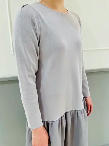 ANY SIS 咲本 コーディネート画像