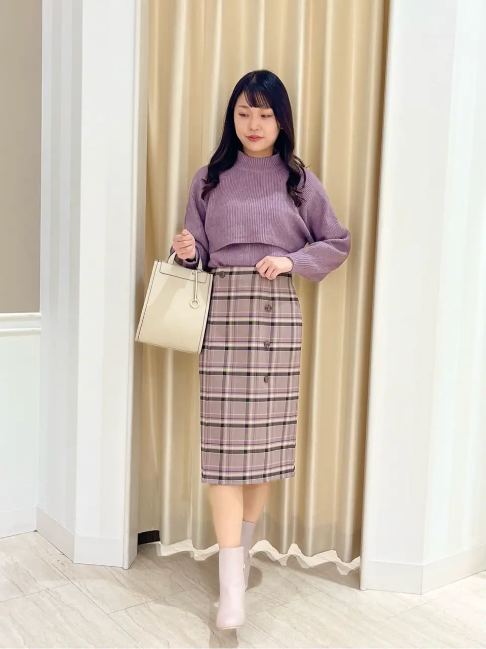 ANY SIS スタッフ コーディネート画像