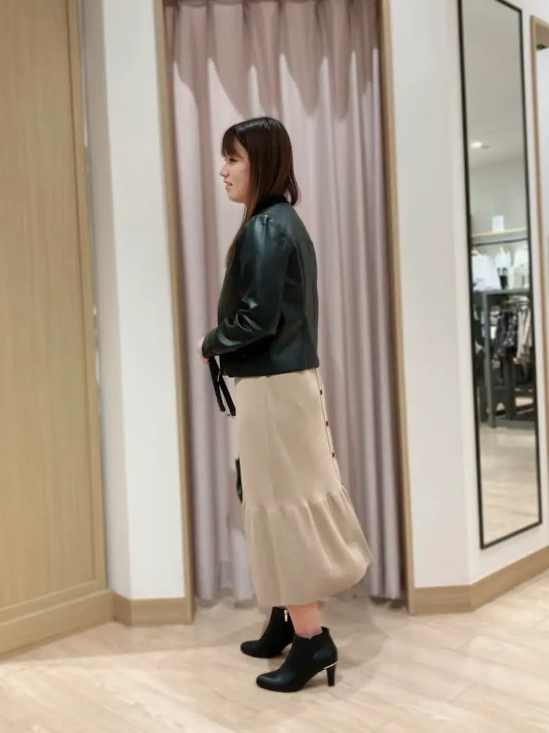 ANY SIS 濱口 コーディネート画像