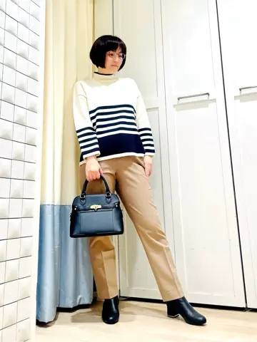 ANY SIS スタッフ コーディネート画像