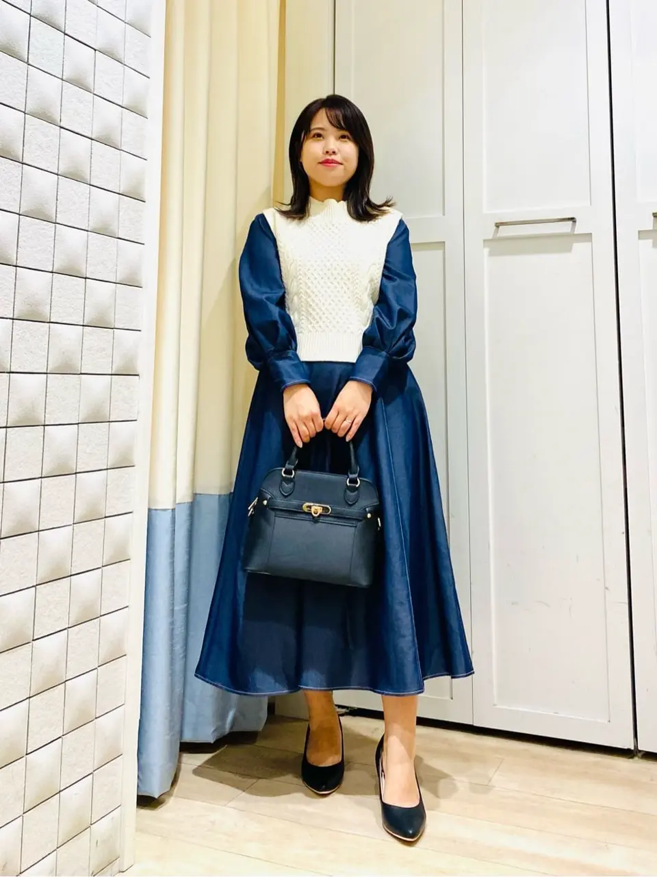 ANY SIS スタッフ コーディネート画像