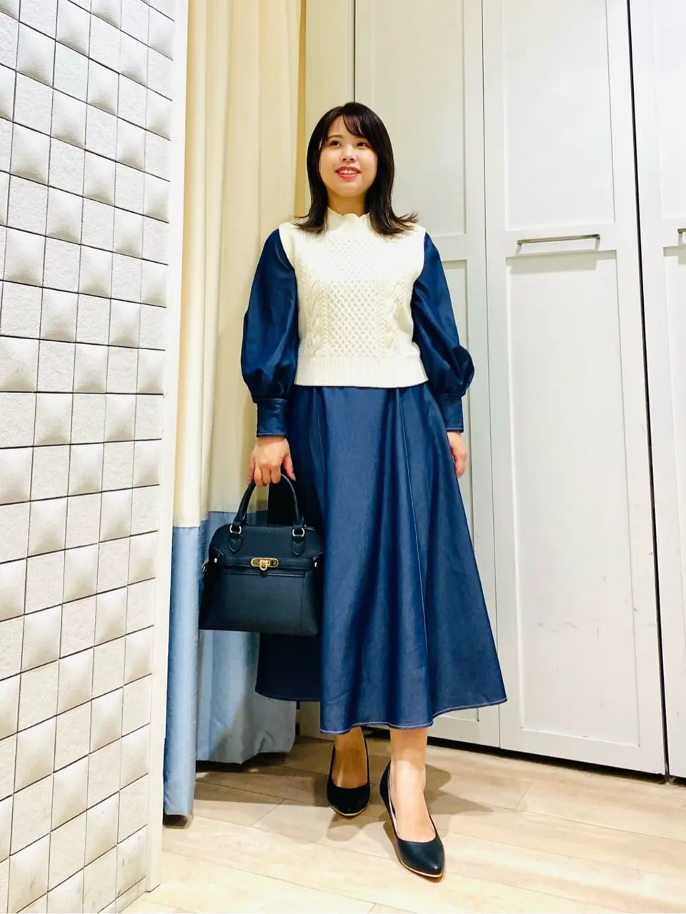 ANY SIS スタッフ コーディネート画像