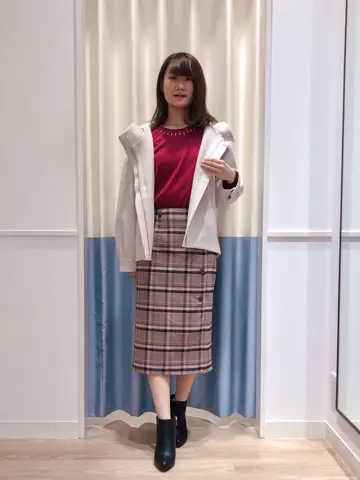 ANY SIS スタッフ コーディネート画像