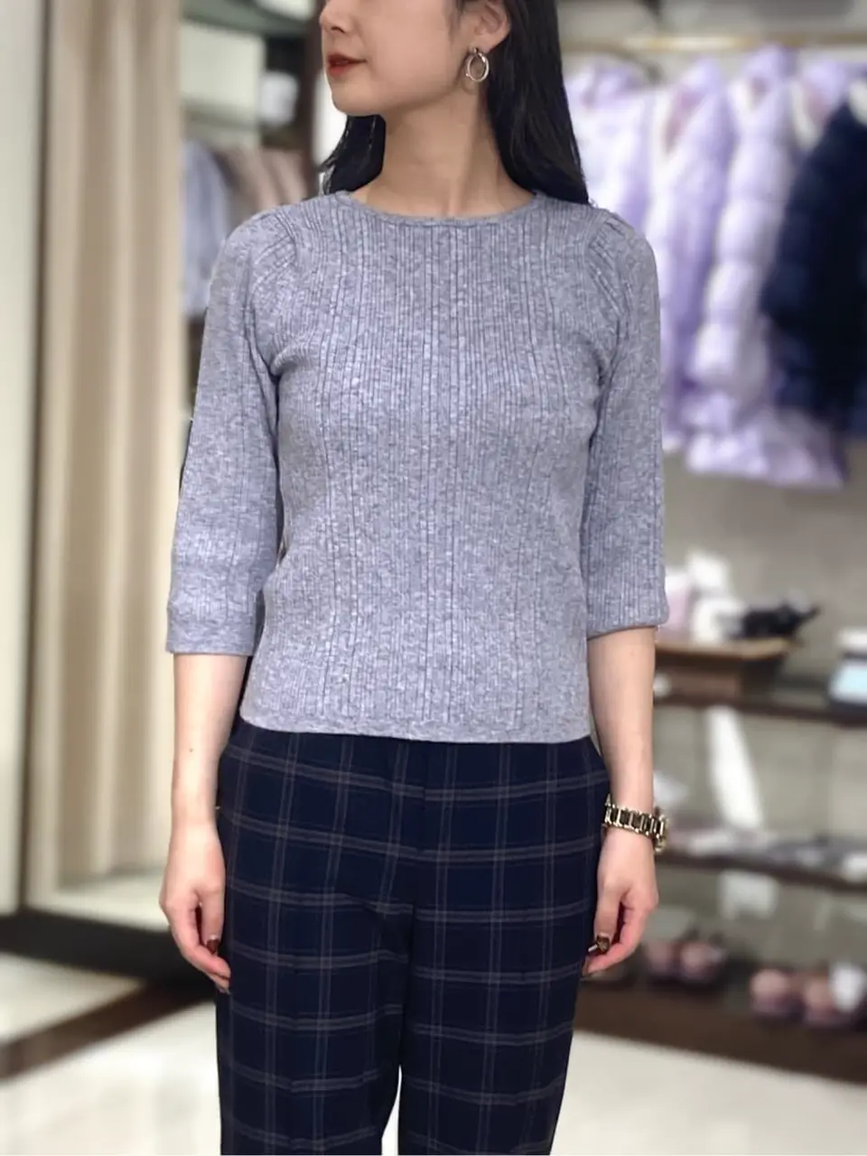 ANY SIS STAFF コーディネート画像