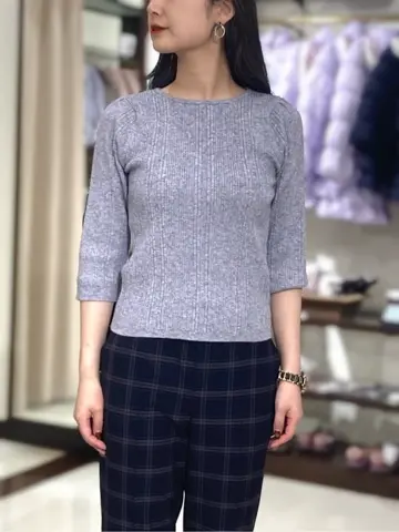 ANY SIS STAFF コーディネート画像