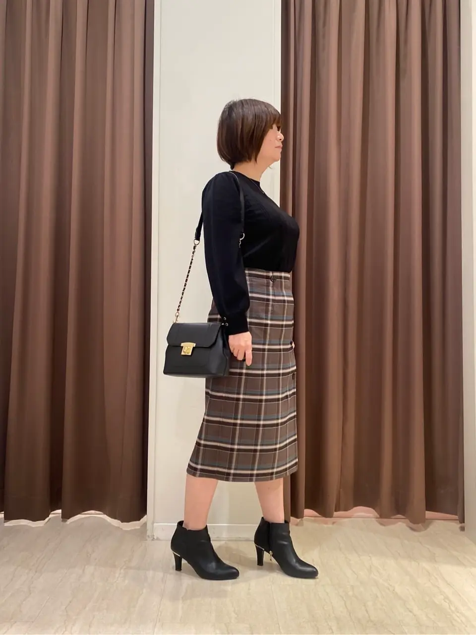 ANY SIS 岩本 コーディネート画像