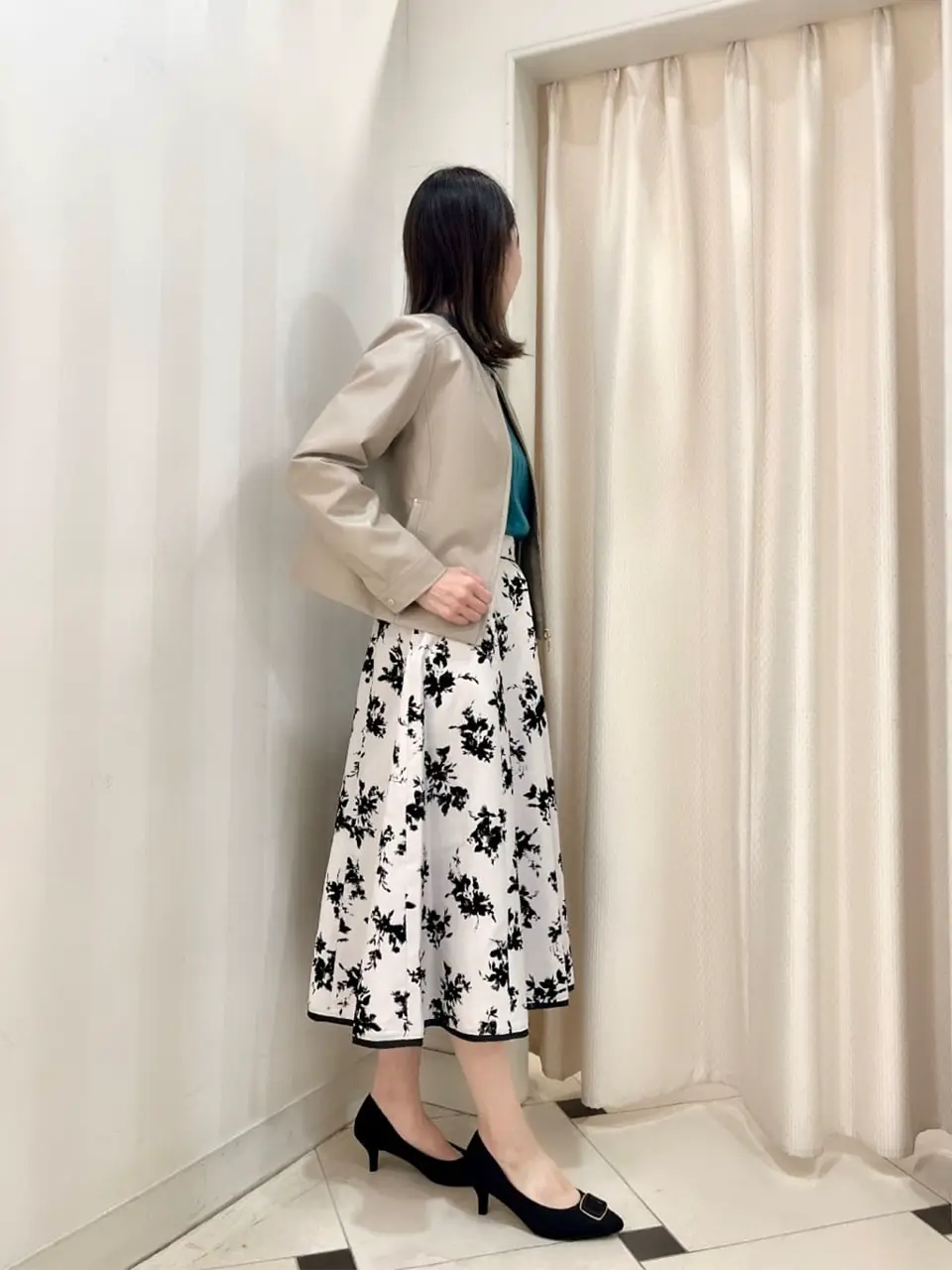 ANY SIS 金井 コーディネート画像