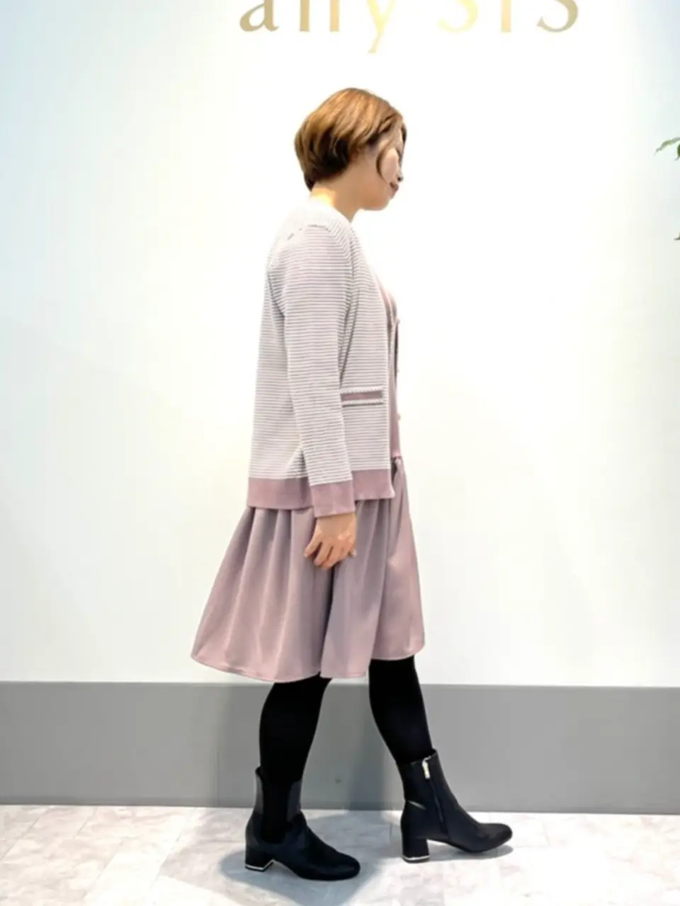 ANY SIS 岡本 コーディネート画像