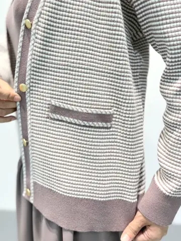 ANY SIS 岡本 コーディネート画像