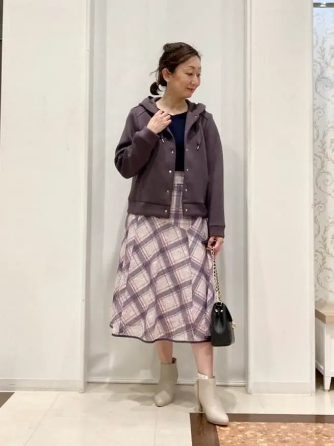 ANY SIS スタッフ コーディネート画像