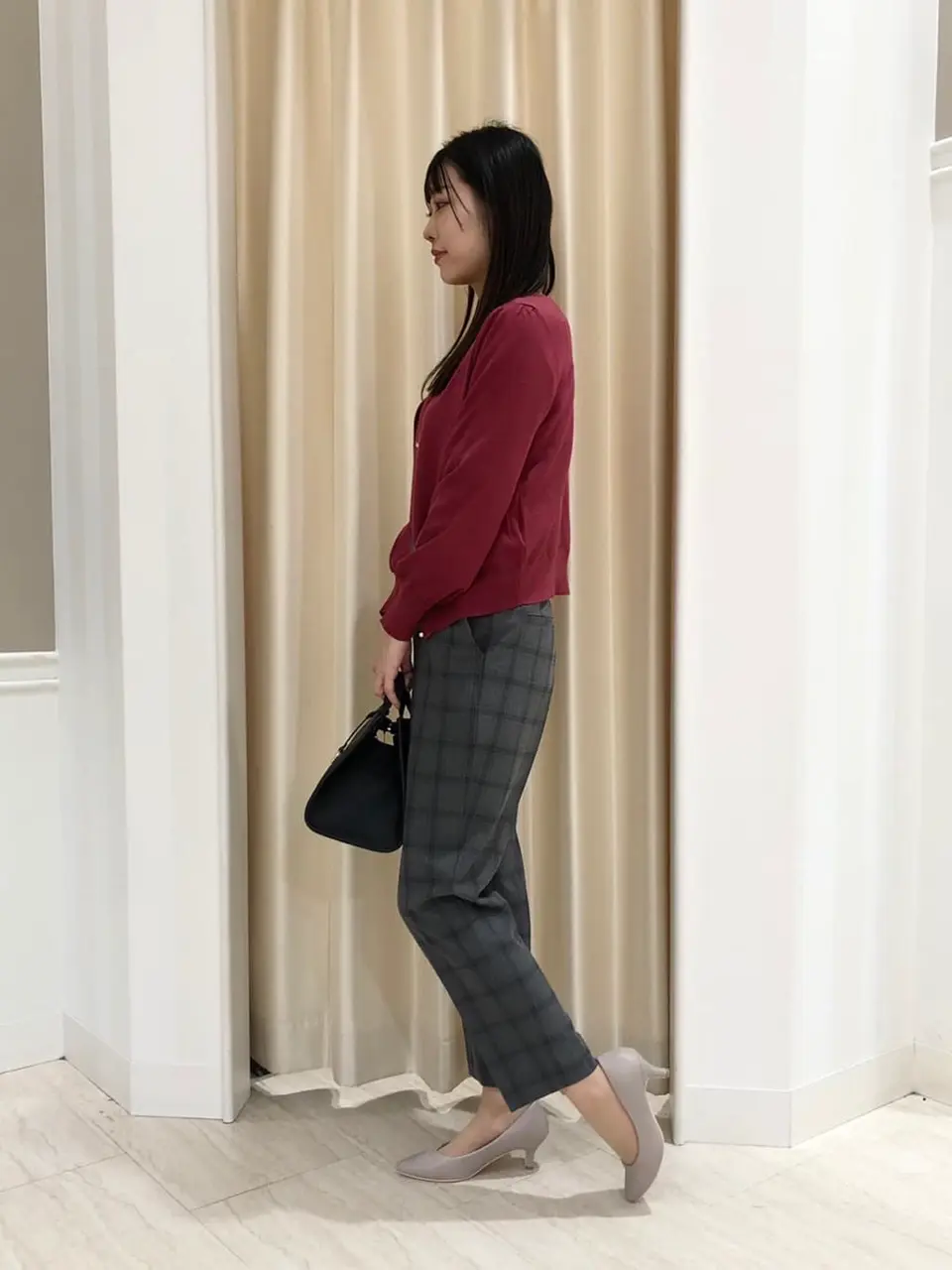 ANY SIS スタッフ コーディネート画像