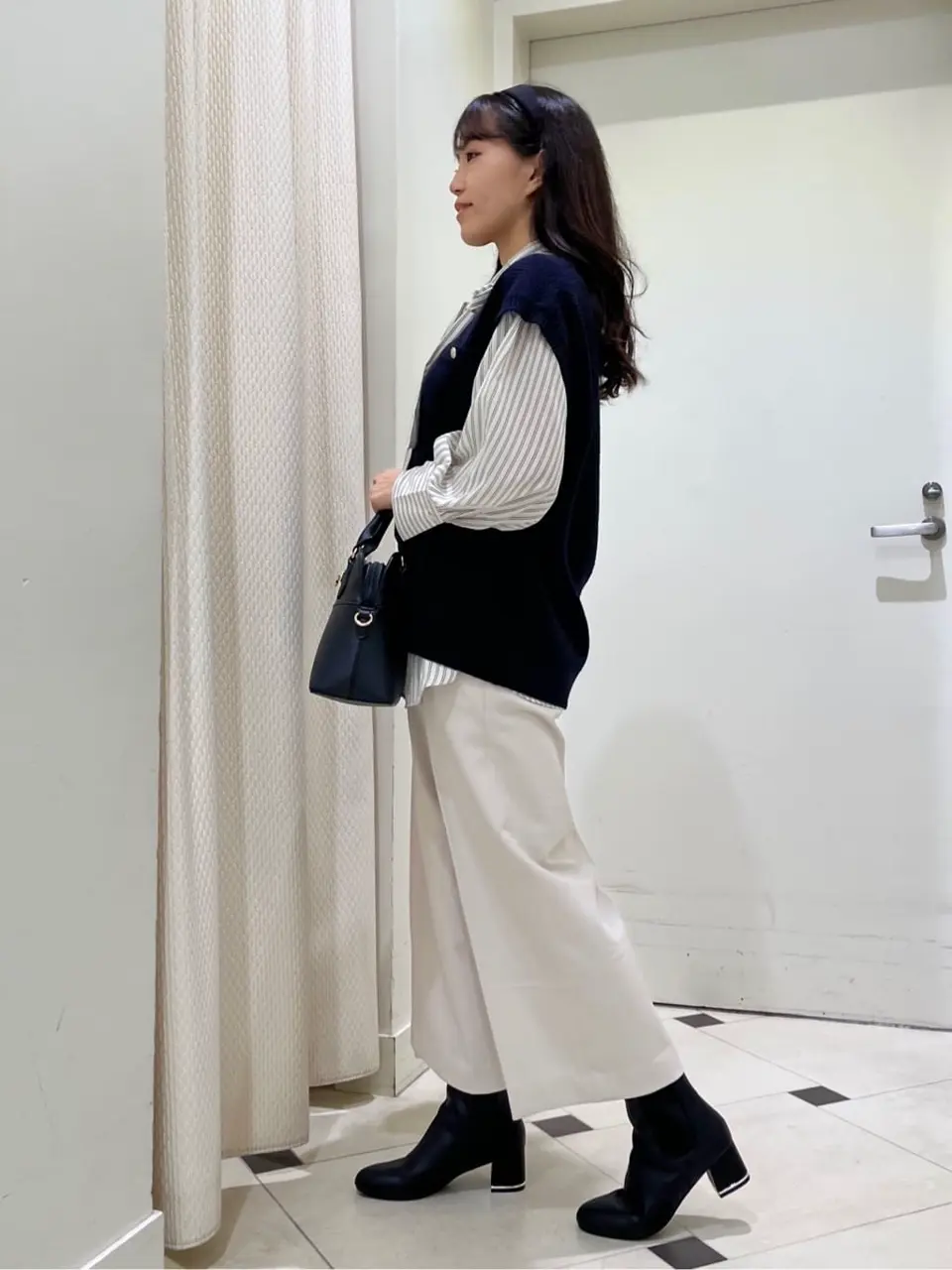 ANY SIS スタッフ コーディネート画像