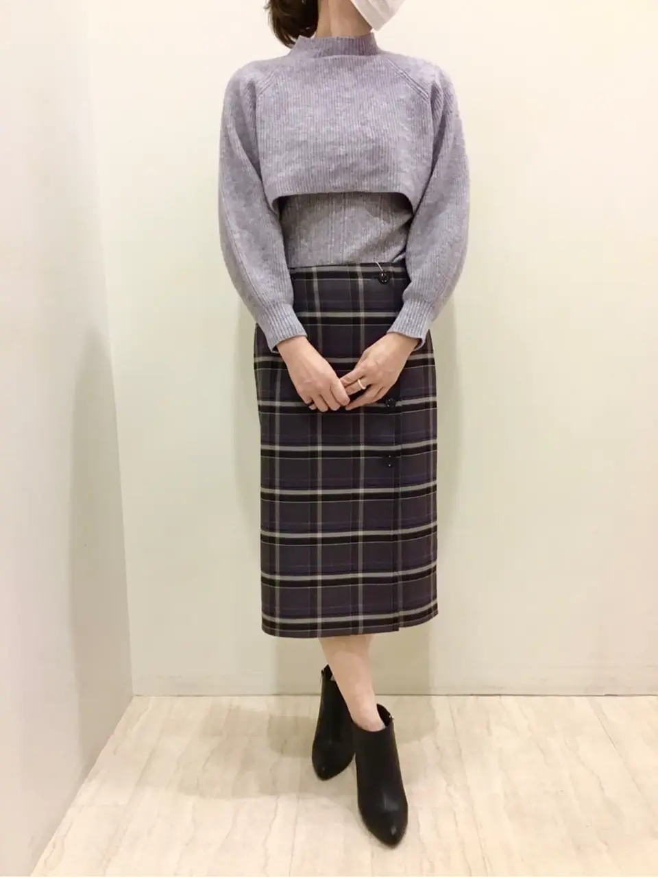 ANY SIS スタッフ コーディネート画像